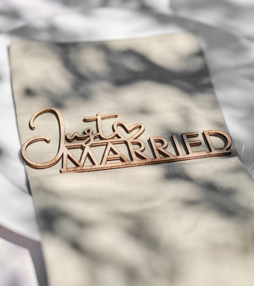 Just Married Tischdeko aus Holz - 14,5 cm