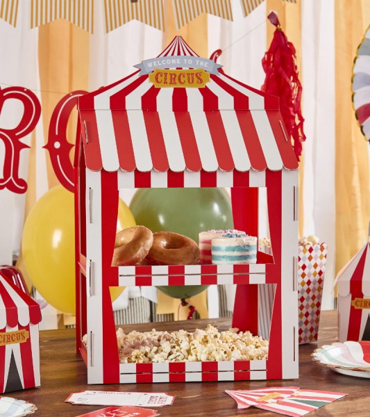 DIY Süßigkeitenstand aus Pappe "Zirkus"