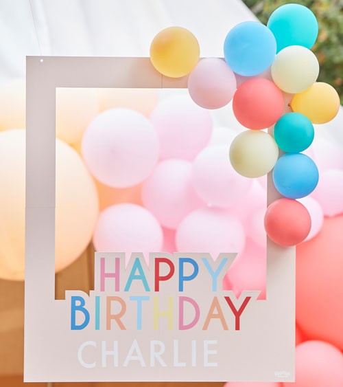 Selfie-Rahmen mit bunten Ballons & Stickern "Happy Birthday"