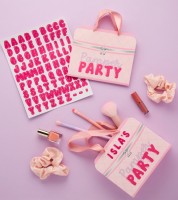 Partytüten "Kosmetiktasche" mit Stickern - 5 Stück
