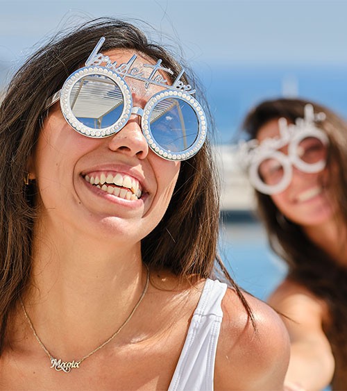 Partybrille "bride to be" mit Perlen