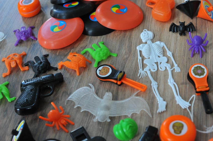 Mach den Kids mit Halloween-Mitgebseln eine Freude