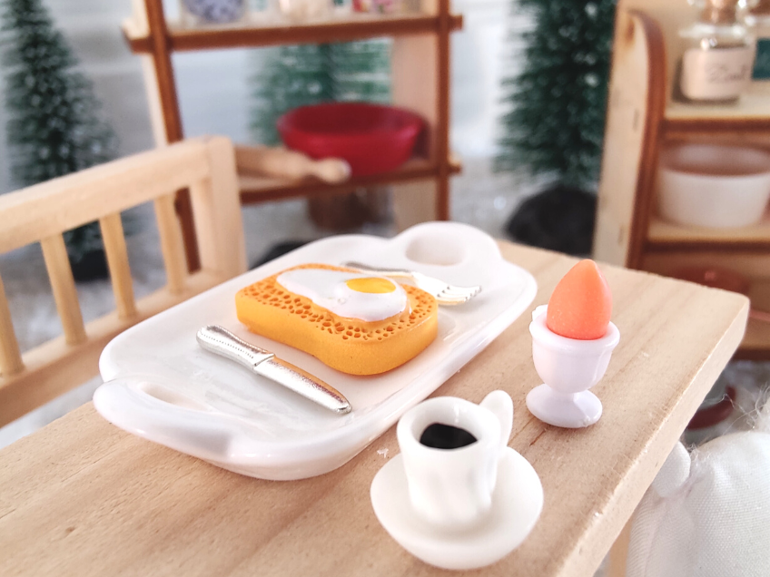 Lass den Wichtel um zwei Eier bitten, die er mit einem Schrumpfzauber in sein Frühstück verwandelt